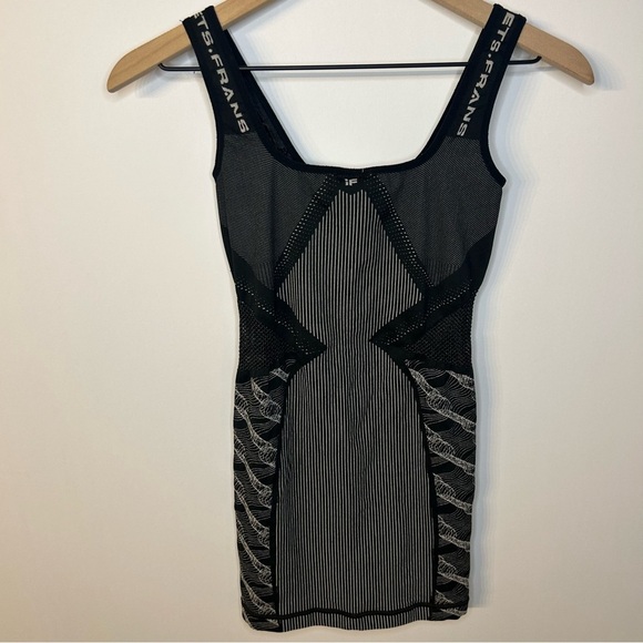 iets frans… Urban Outfitters Mini Dress with Zip and U Neck in Black/White, Sz S - Picture 8 of 11